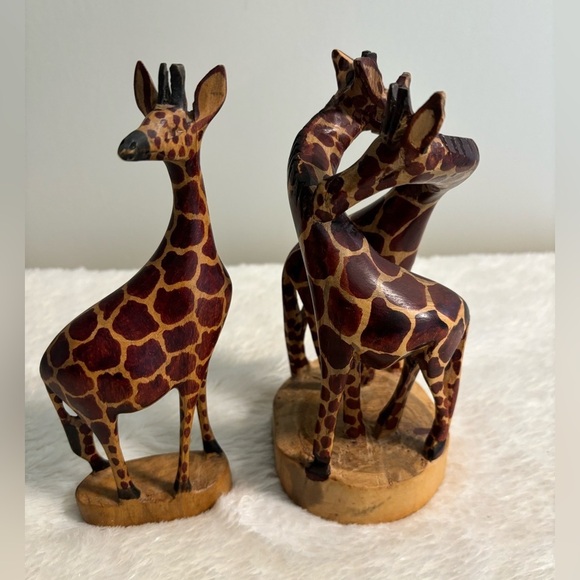 Giraffe Sculpture, Wood Sculpture, set of 2 - Picture 1 of 6
